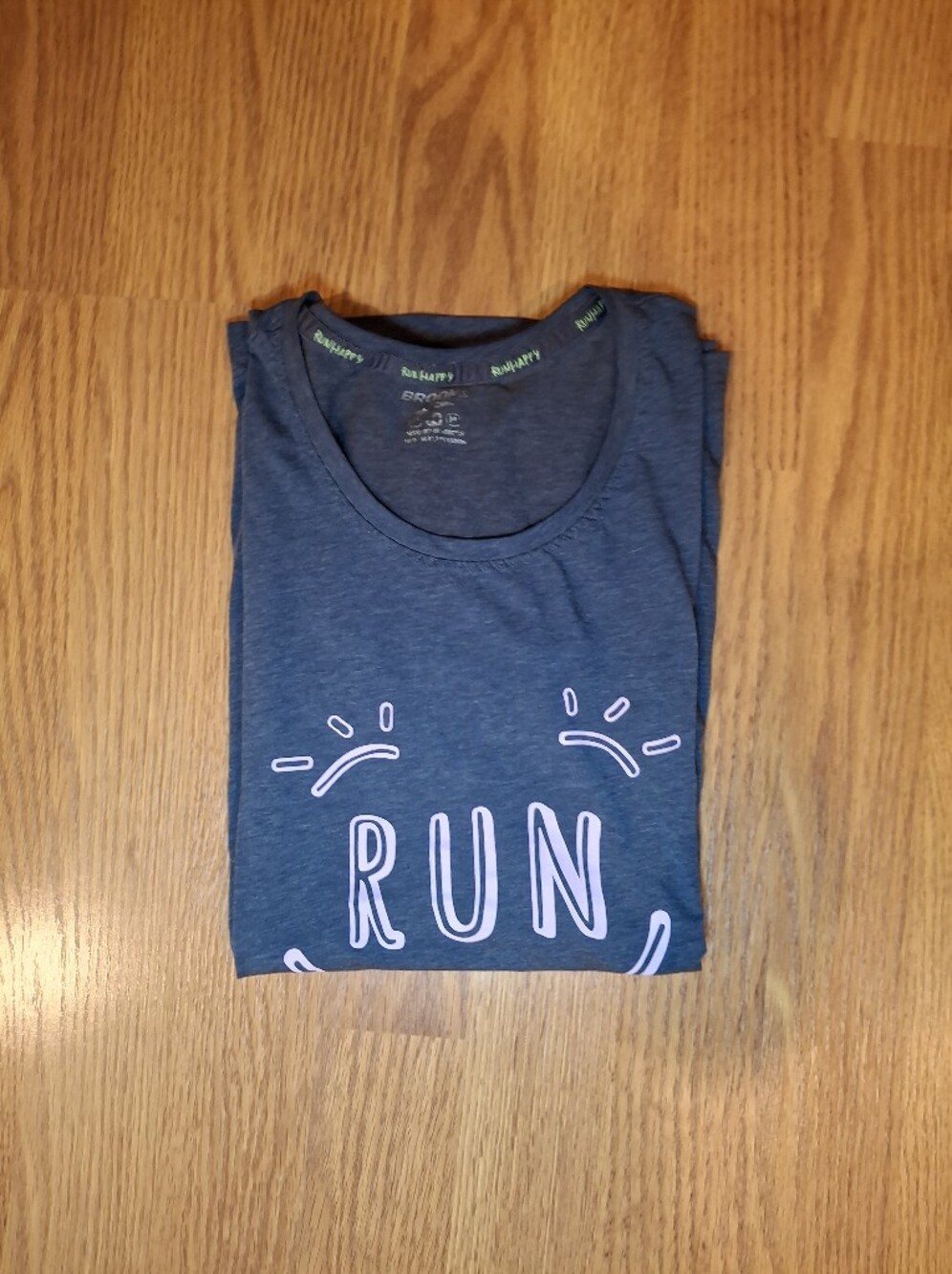 Brooks GRAY Heather Women's RUN Graphic Tee